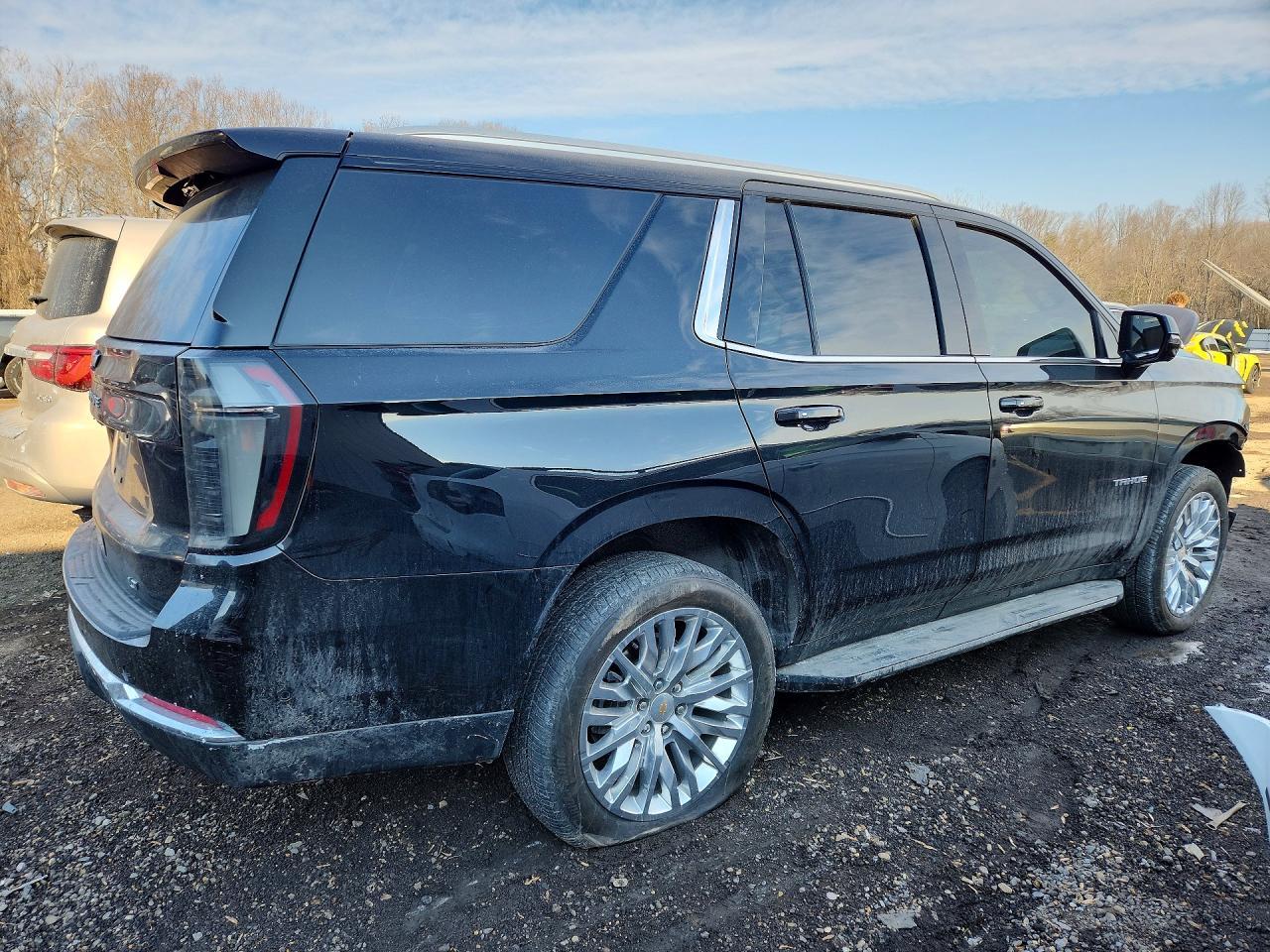 2025 Chevrolet Tahoe K1500 Lt - Image 3
