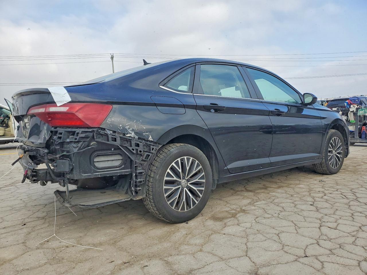 2021 Volkswagen Jetta S - Фото 3