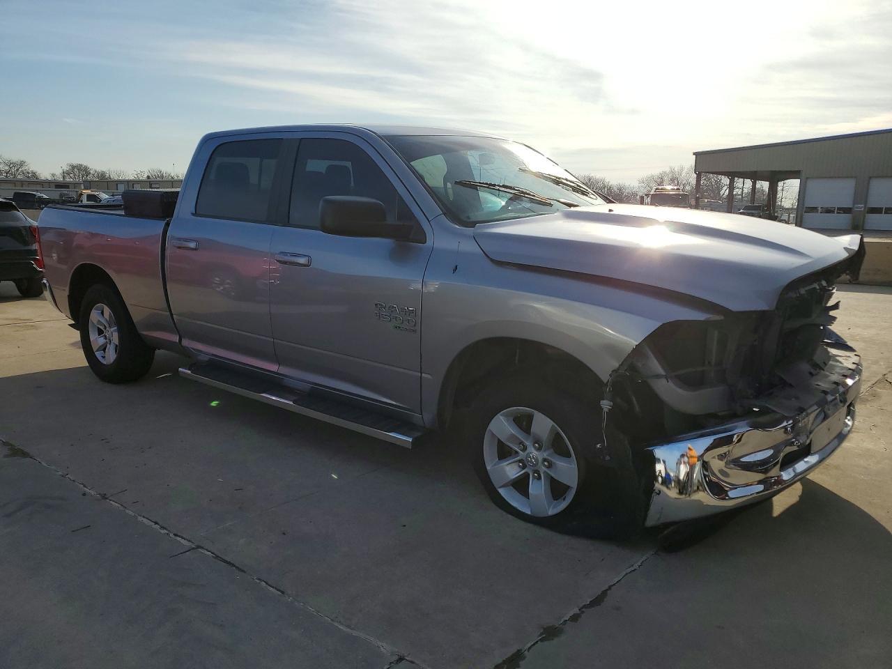 2019 Ram 1500 Classic Slt - Фото 4