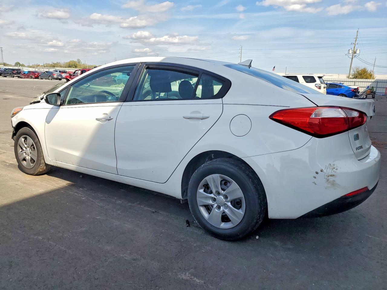 2016 Kia Forte Lx - Фото 2