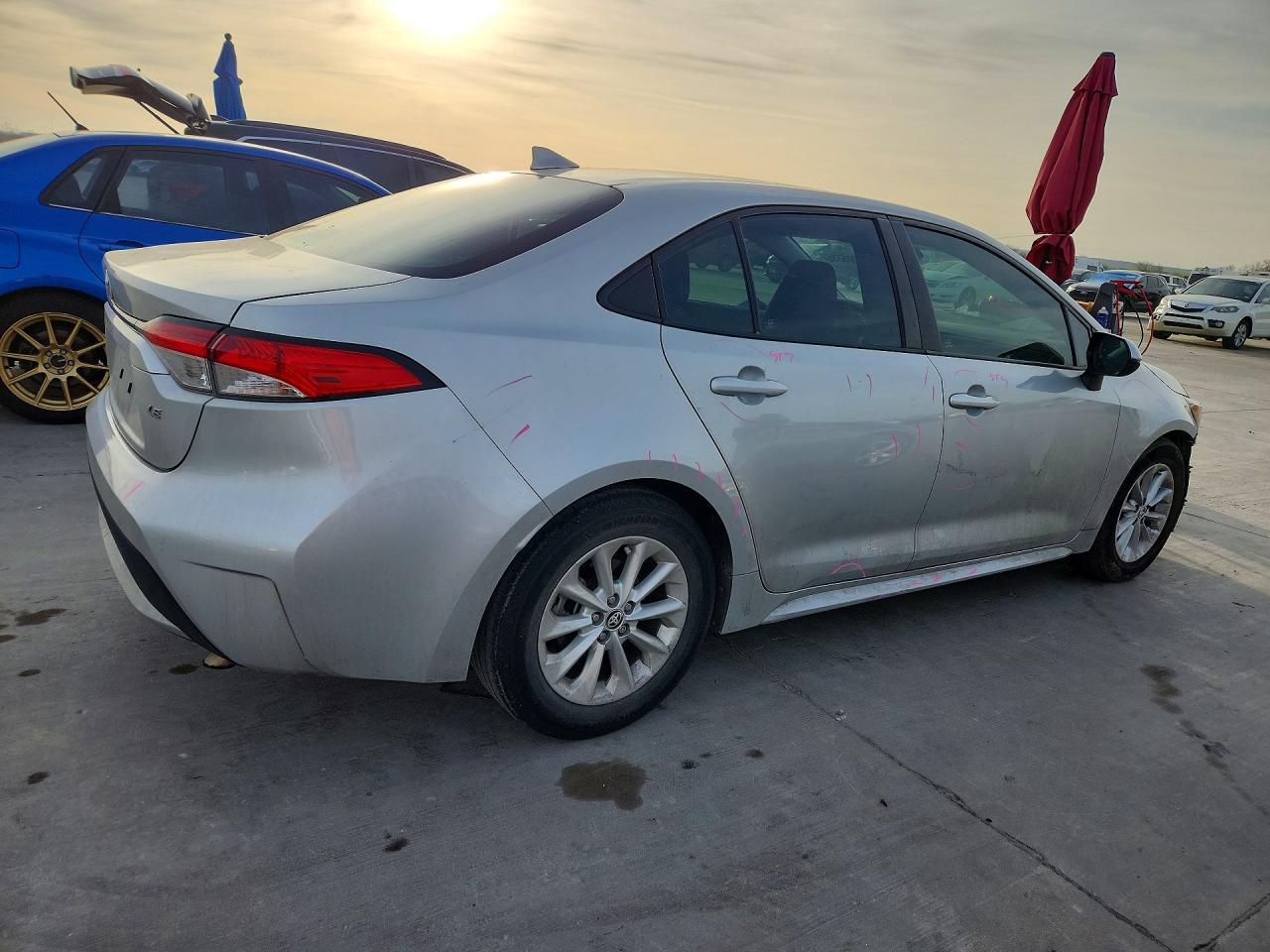 2020 Toyota Corolla Le - Фото 3
