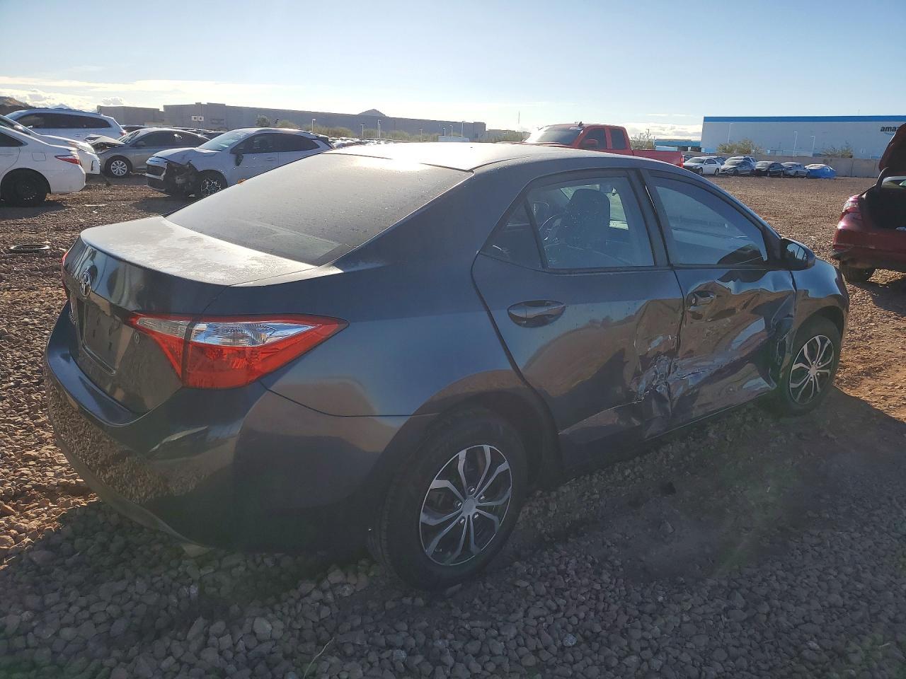 2015 Toyota Corolla L - Фото 3
