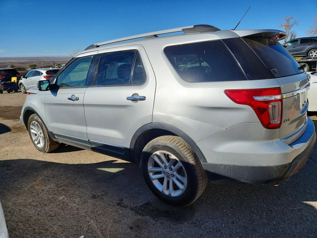 2014 Ford Explorer Xlt - Image 2