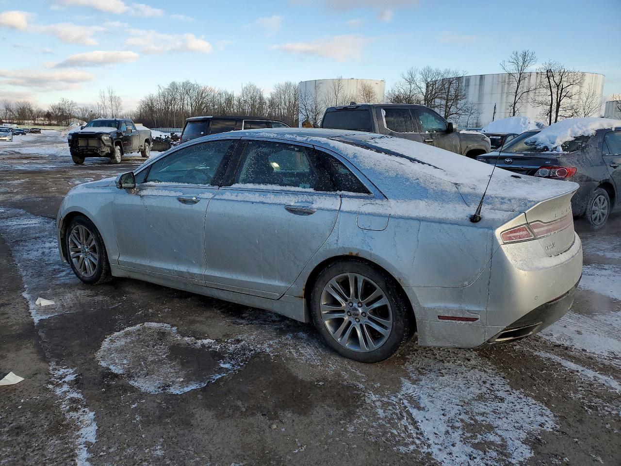 2013 Lincoln Mkz - Image 2