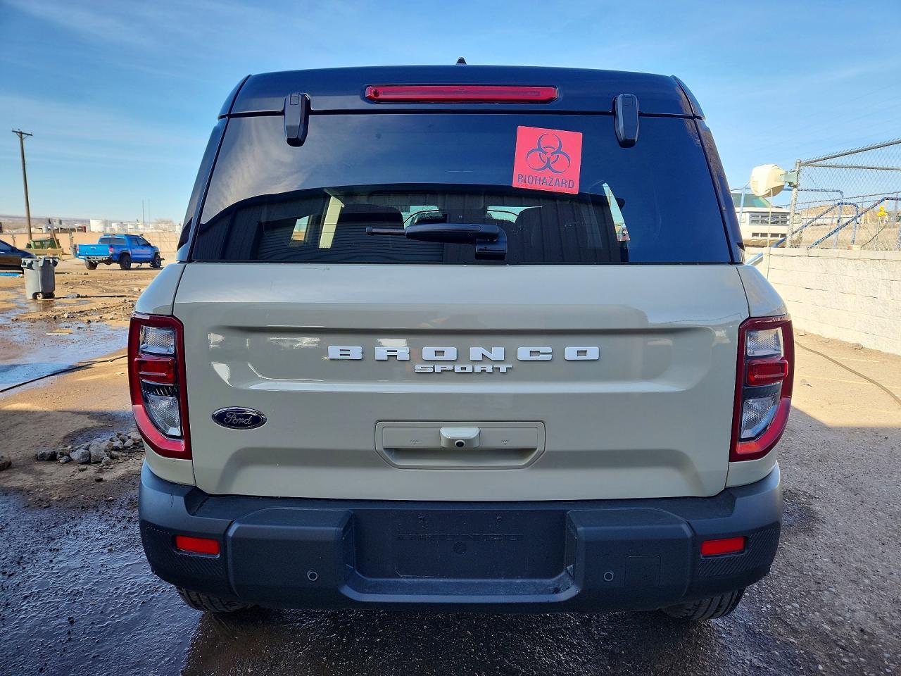 2025 Ford Bronco Sport Outer Banks - Фото 6