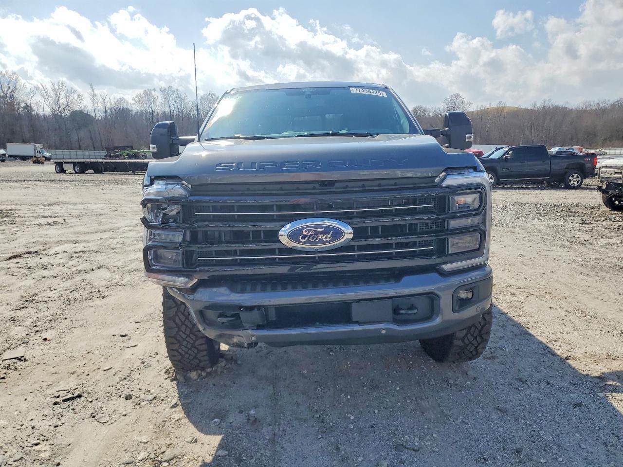 2026 Ford F350 Super Duty - Фото 5
