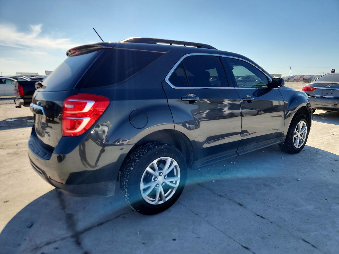 2017 Chevrolet Equinox Lt - Фото 3