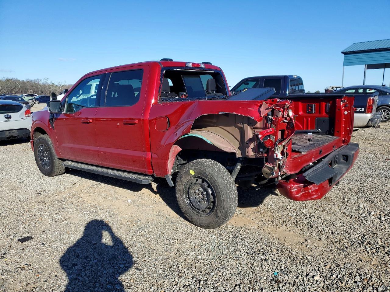 2025 Ford F150 Xlt - Фото 2