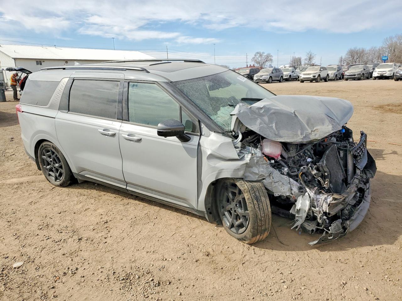 2025 Kia Carnival Sx - Фото 4