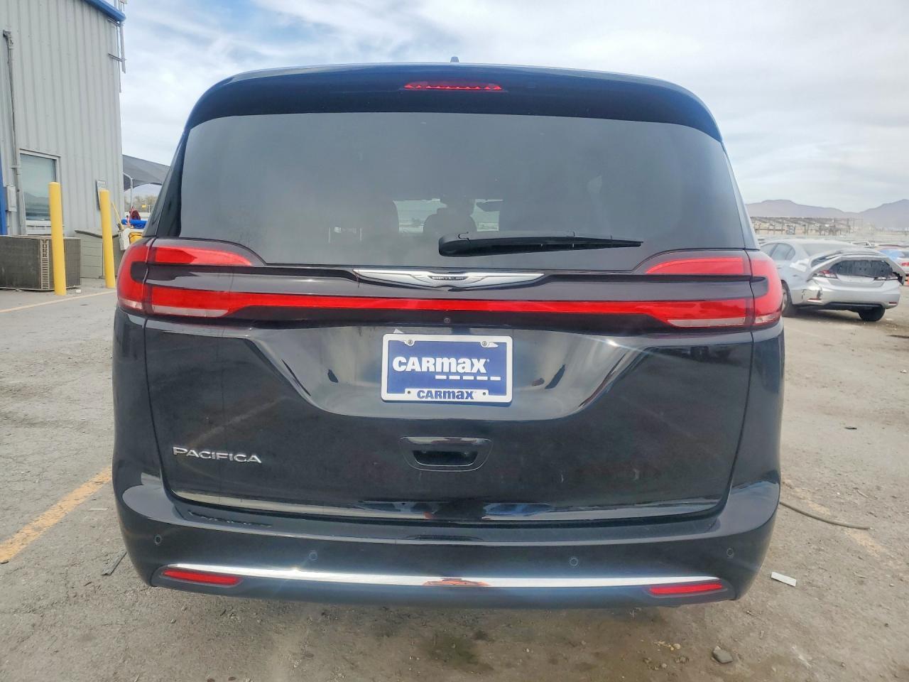 2024 Chrysler Pacifica Touring L - Фото 6