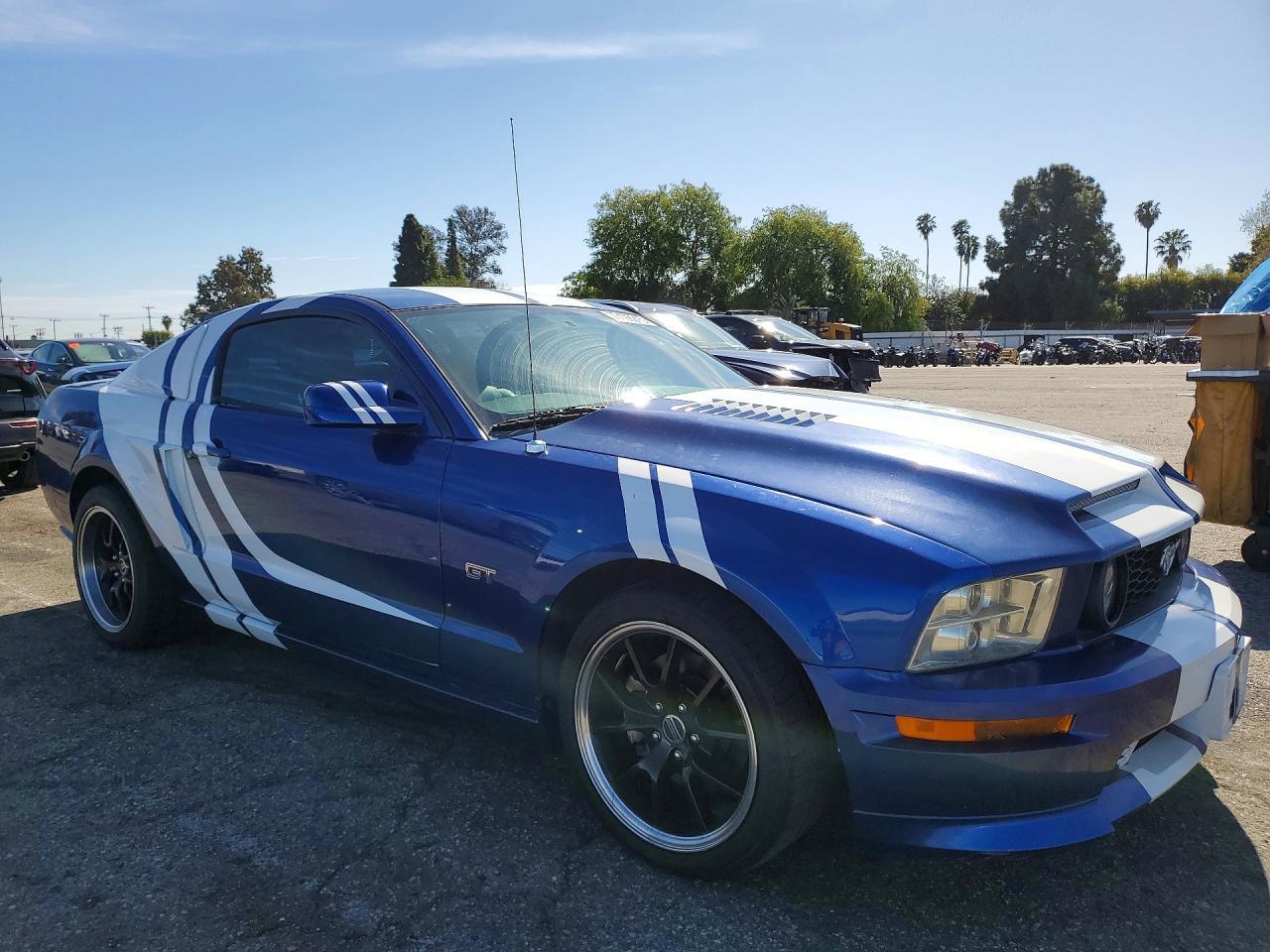 2006 Ford Mustang Gt - Фото 4