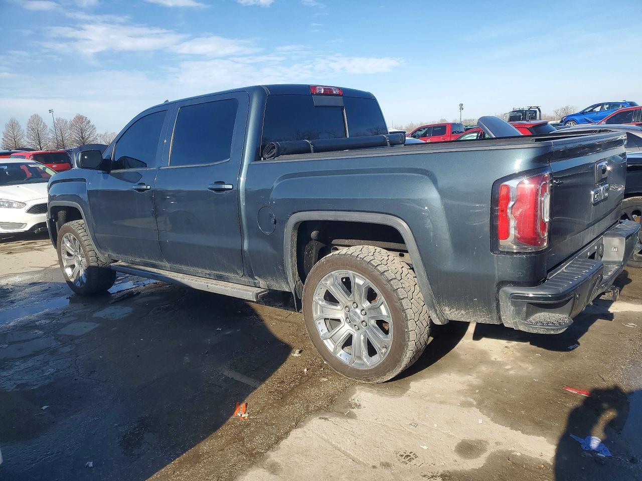 2017 GMC Sierra K1500 Denali - Фото 2