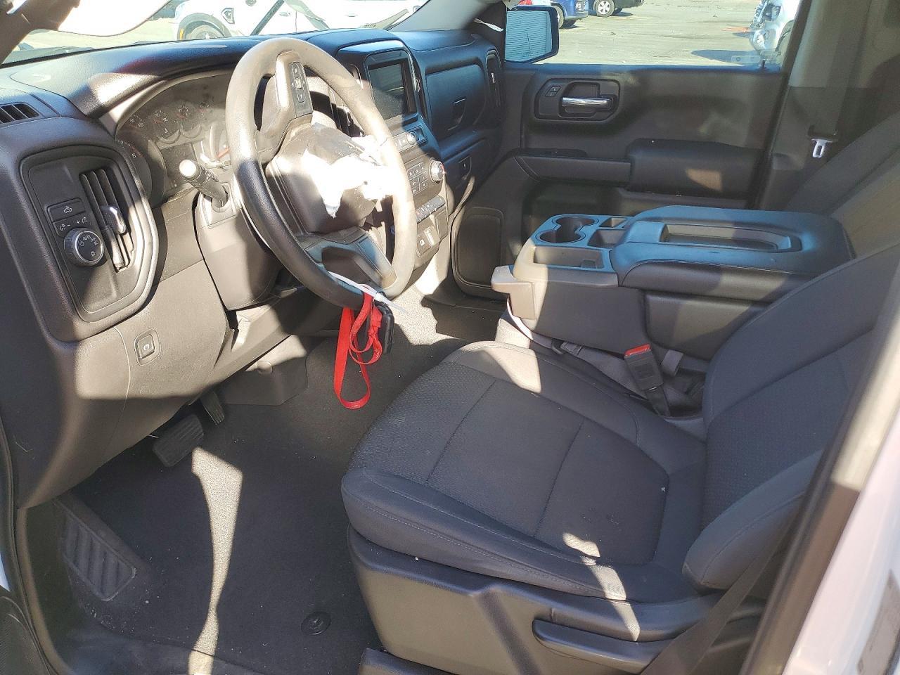 2019 Chevrolet Silverado C1500 Custom - Фото 7