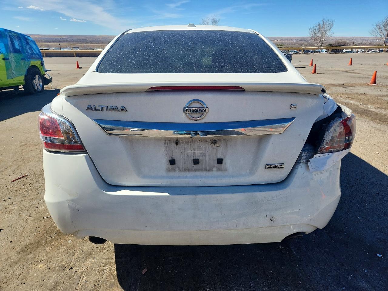 2015 Nissan Altima 2.5 S - Image 6