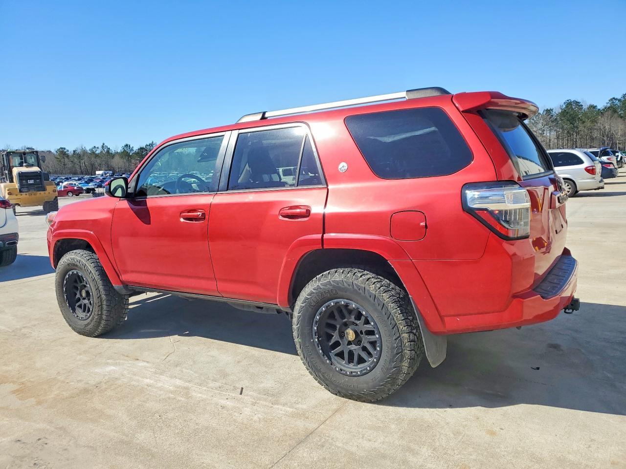2021 Toyota 4Runner Sr5 - Image 2