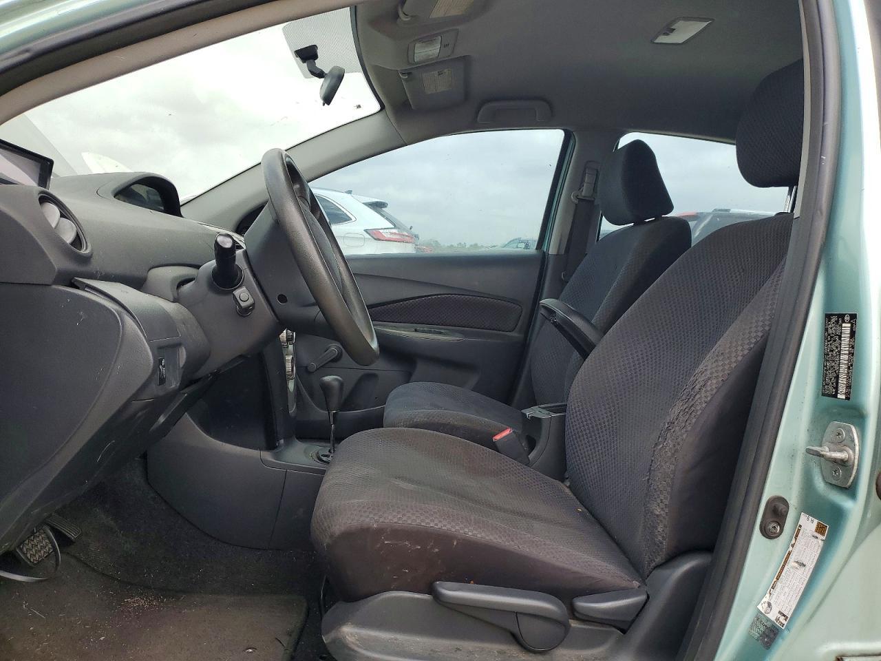 2007 Toyota Yaris Base - Image 7