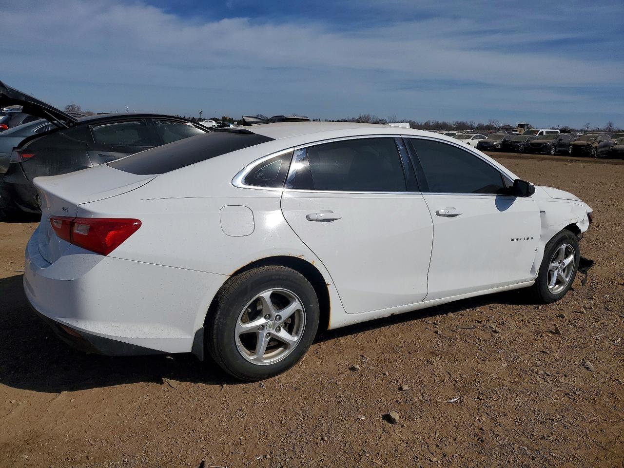 2016 Chevrolet Malibu Ls - Image 3
