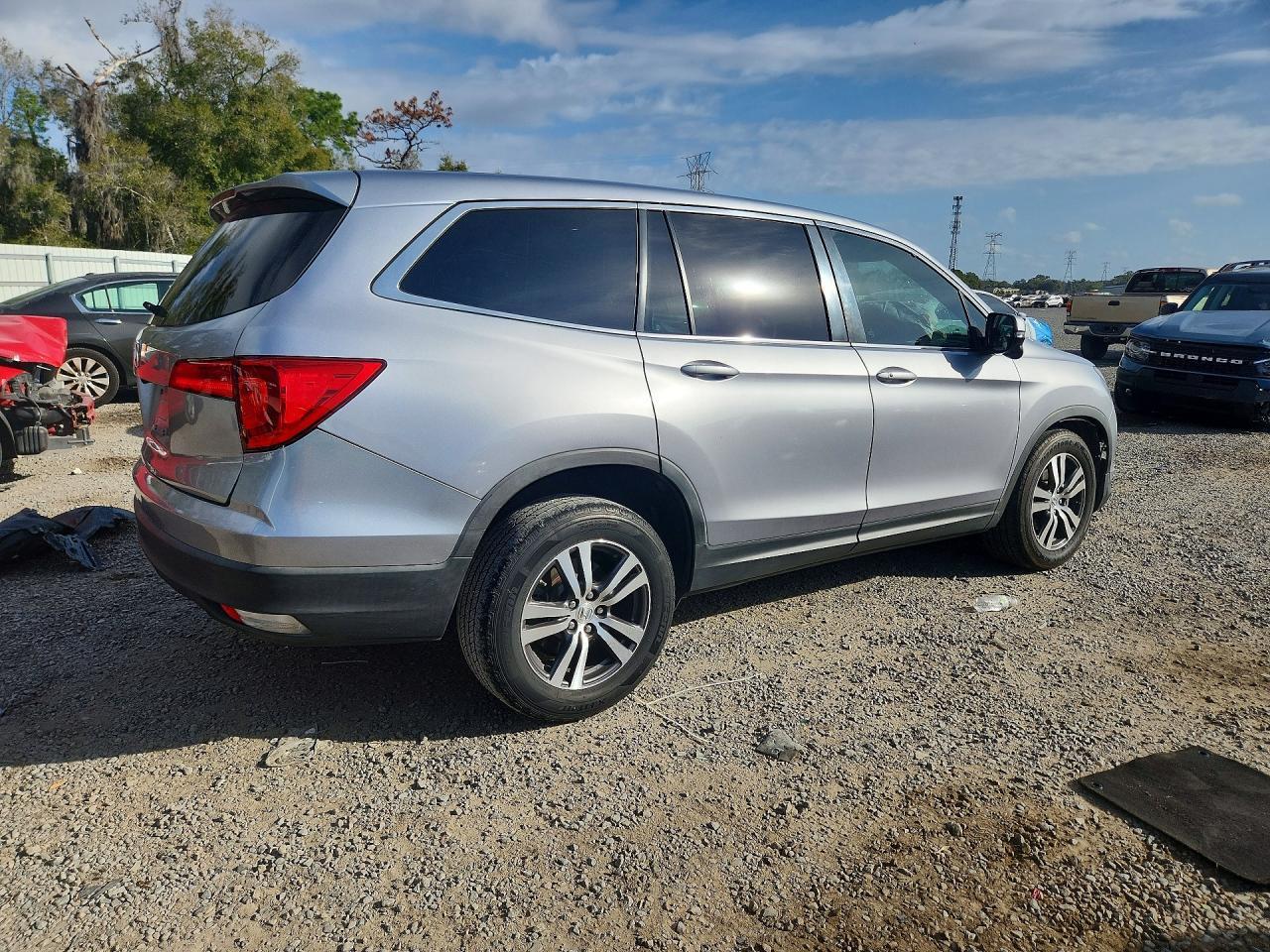 2017 Honda Pilot Ex - Фото 3