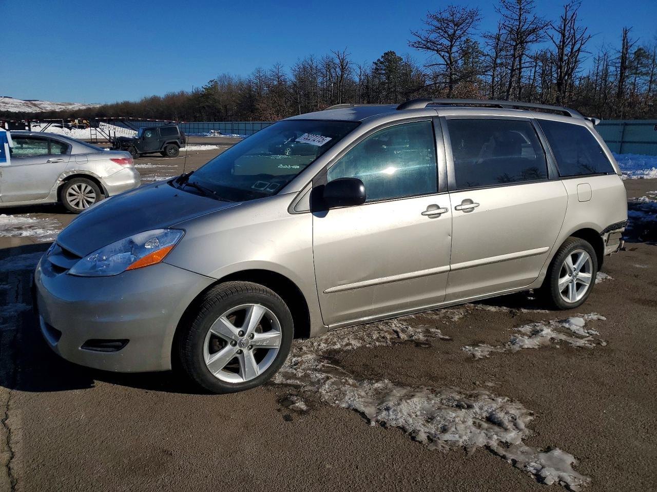 2007 Toyota Sienna Ce