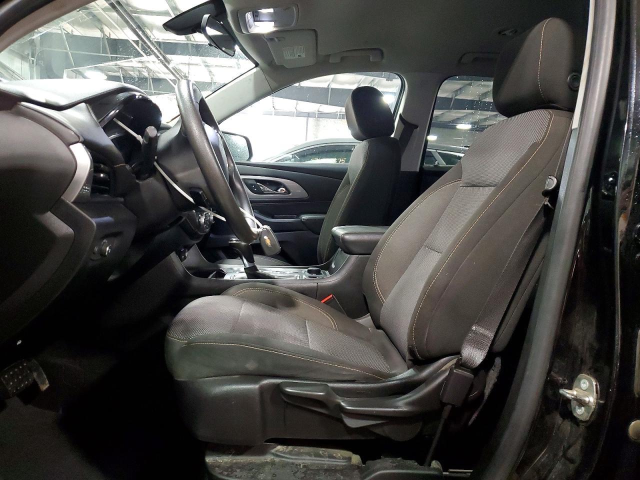 2018 Chevrolet Traverse Ls - Фото 7