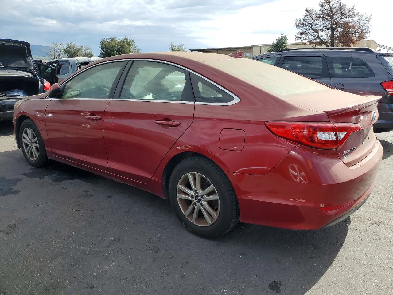 2015 Hyundai Sonata Se - Image 2