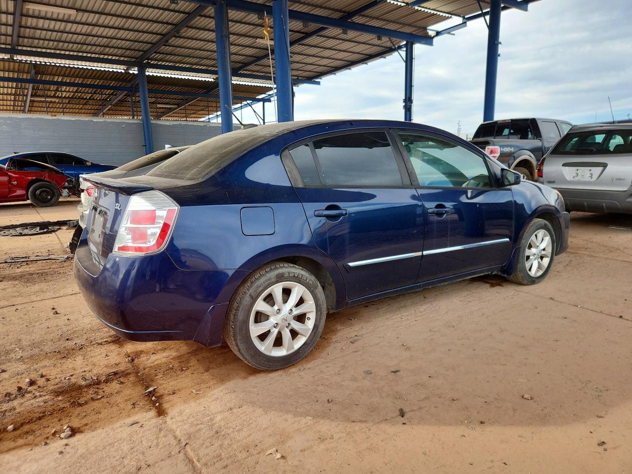 2011 Nissan Sentra 2.0 - Фото 3
