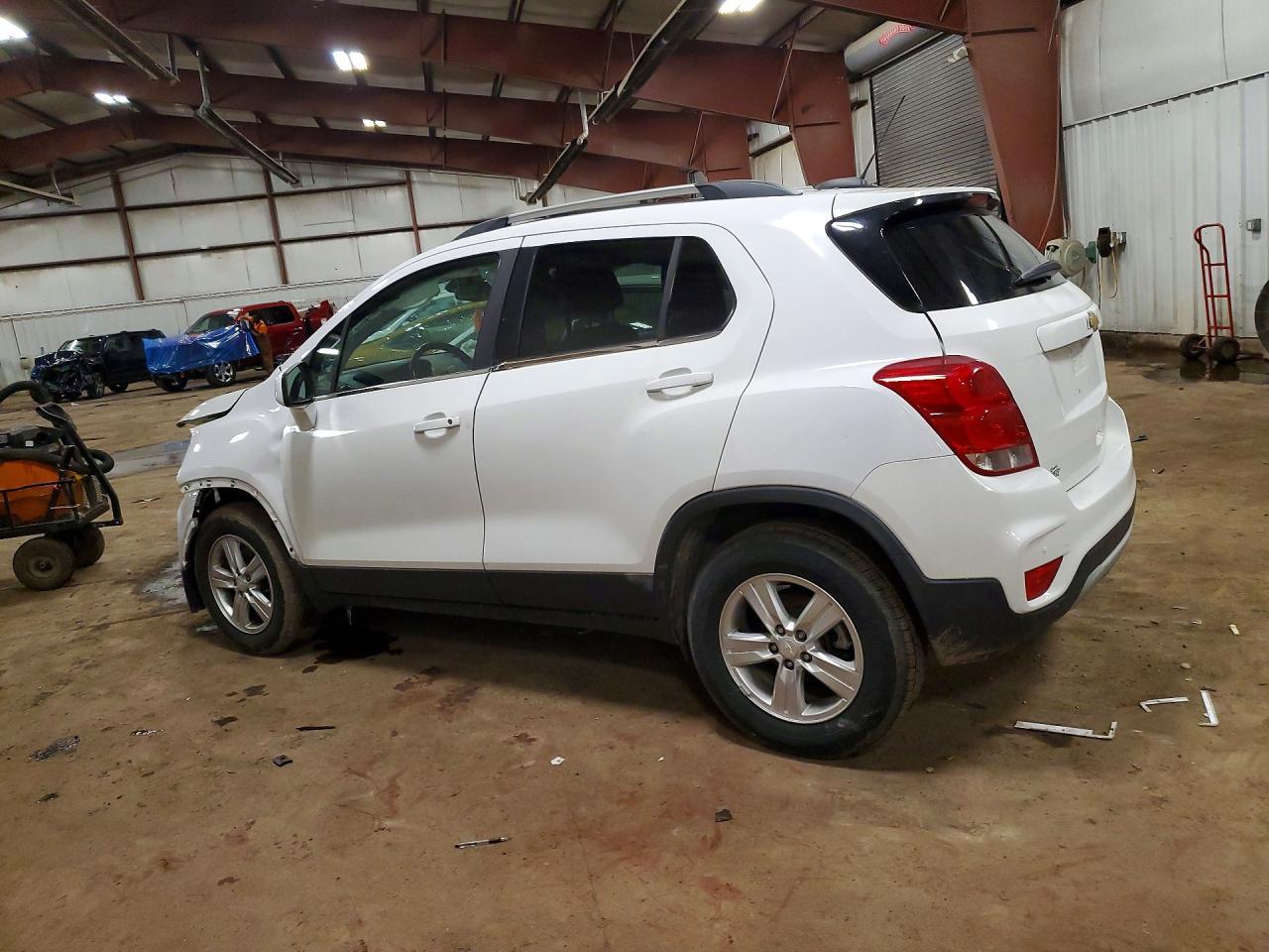 2019 Chevrolet Trax 1Lt - Фото 2