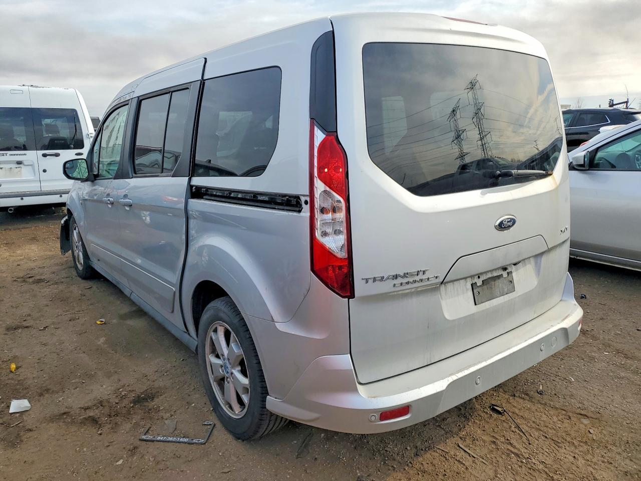 2015 Ford Transit Connect Xlt - Фото 2