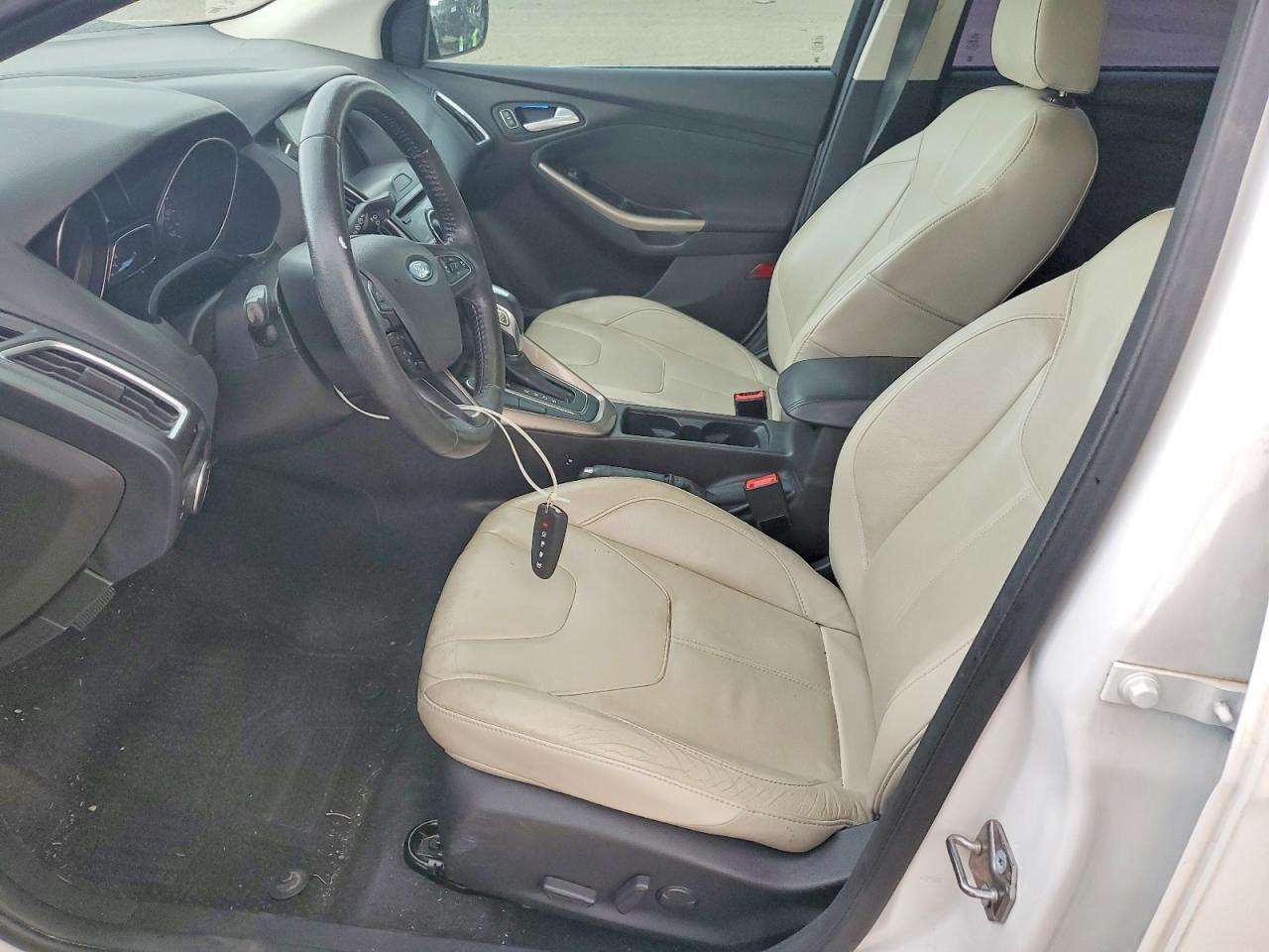 2015 Ford Focus Titanium - Фото 7