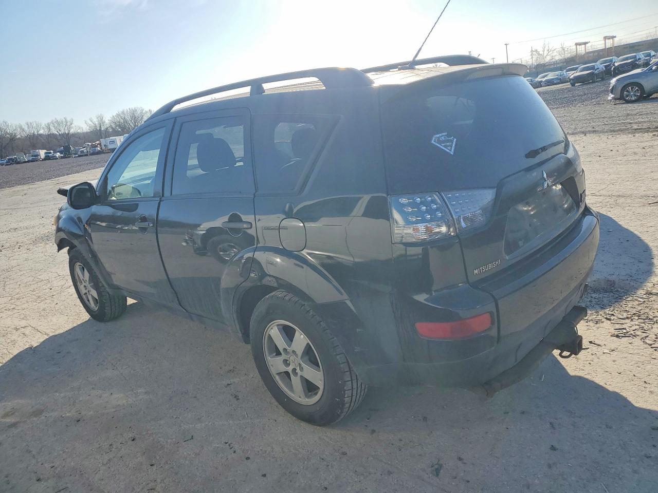 2007 Mitsubishi Outlander Ls - Фото 2