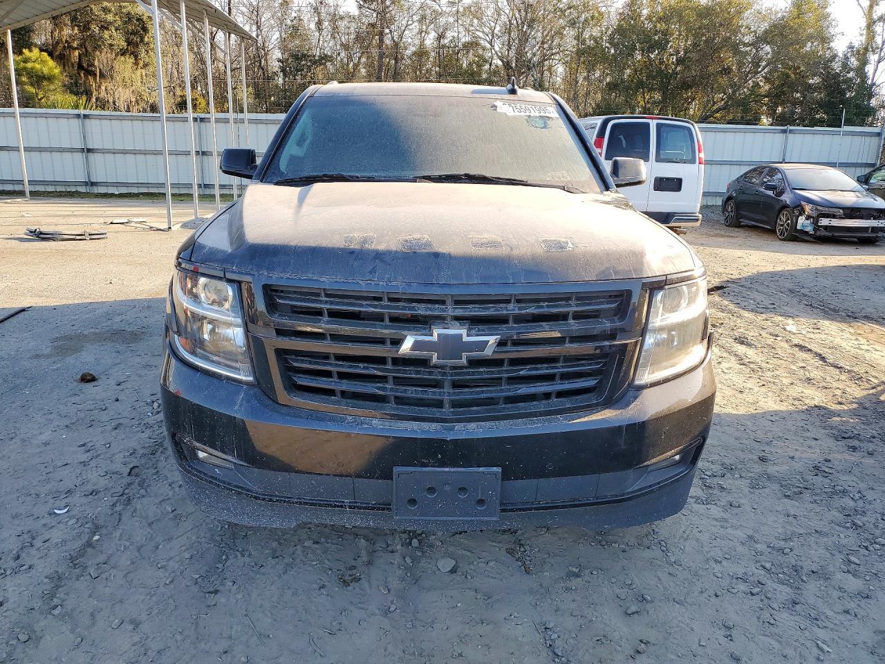 2020 Chevrolet Suburban K1500 Lt - Image 5