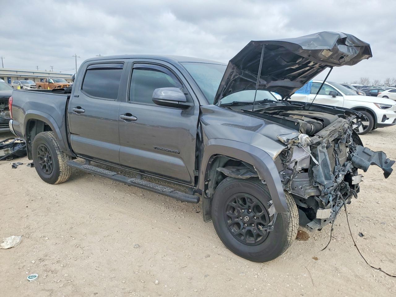 2022 Toyota Tacoma - Фото 4