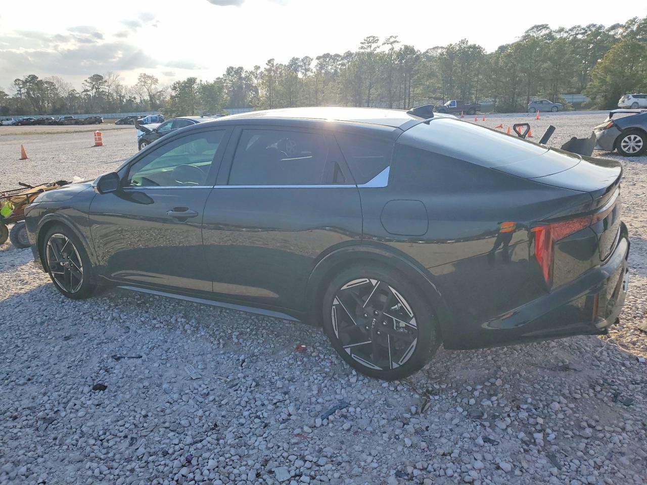 2025 Kia K4 Gt-Line - Фото 2