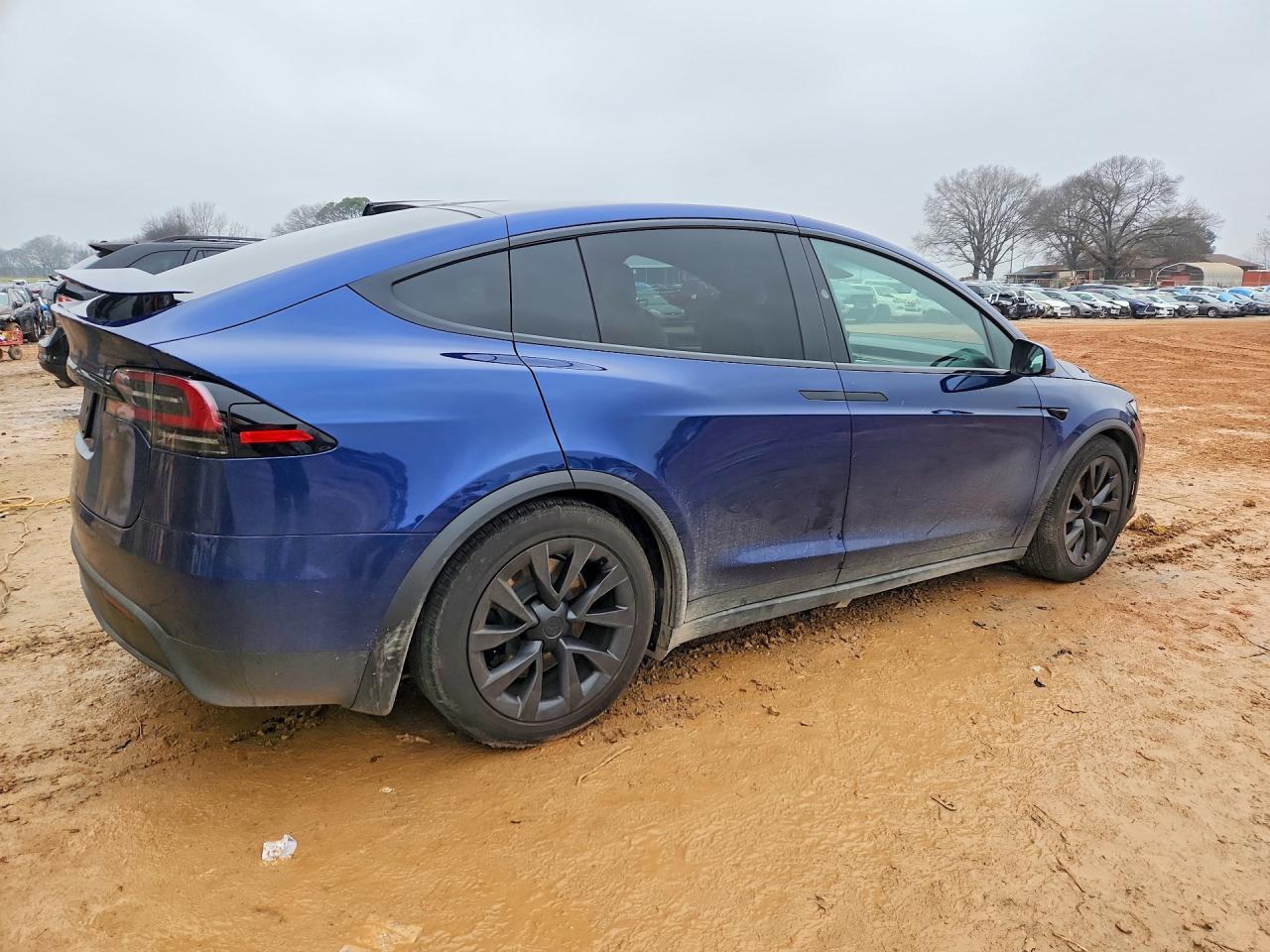 2023 Tesla Model X - Image 3