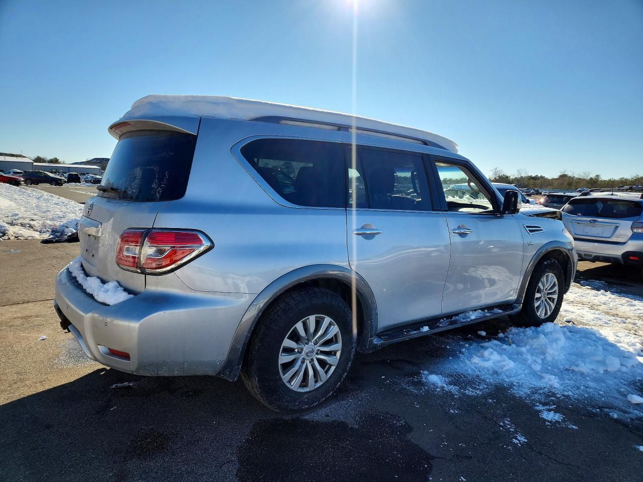 2017 Nissan Armada Sv - Фото 3