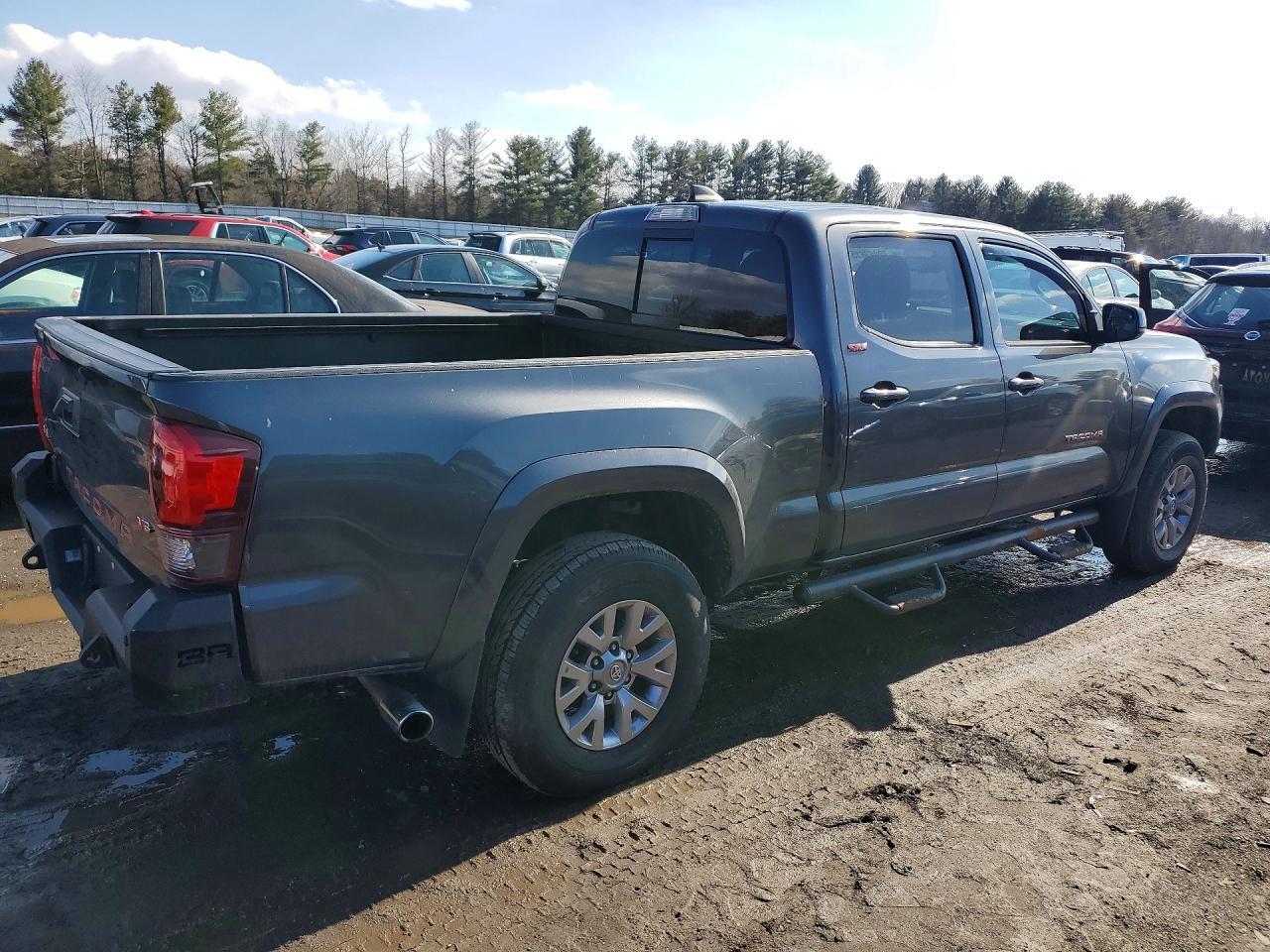 2020 Toyota Tacoma Sr5 V6 - Image 3