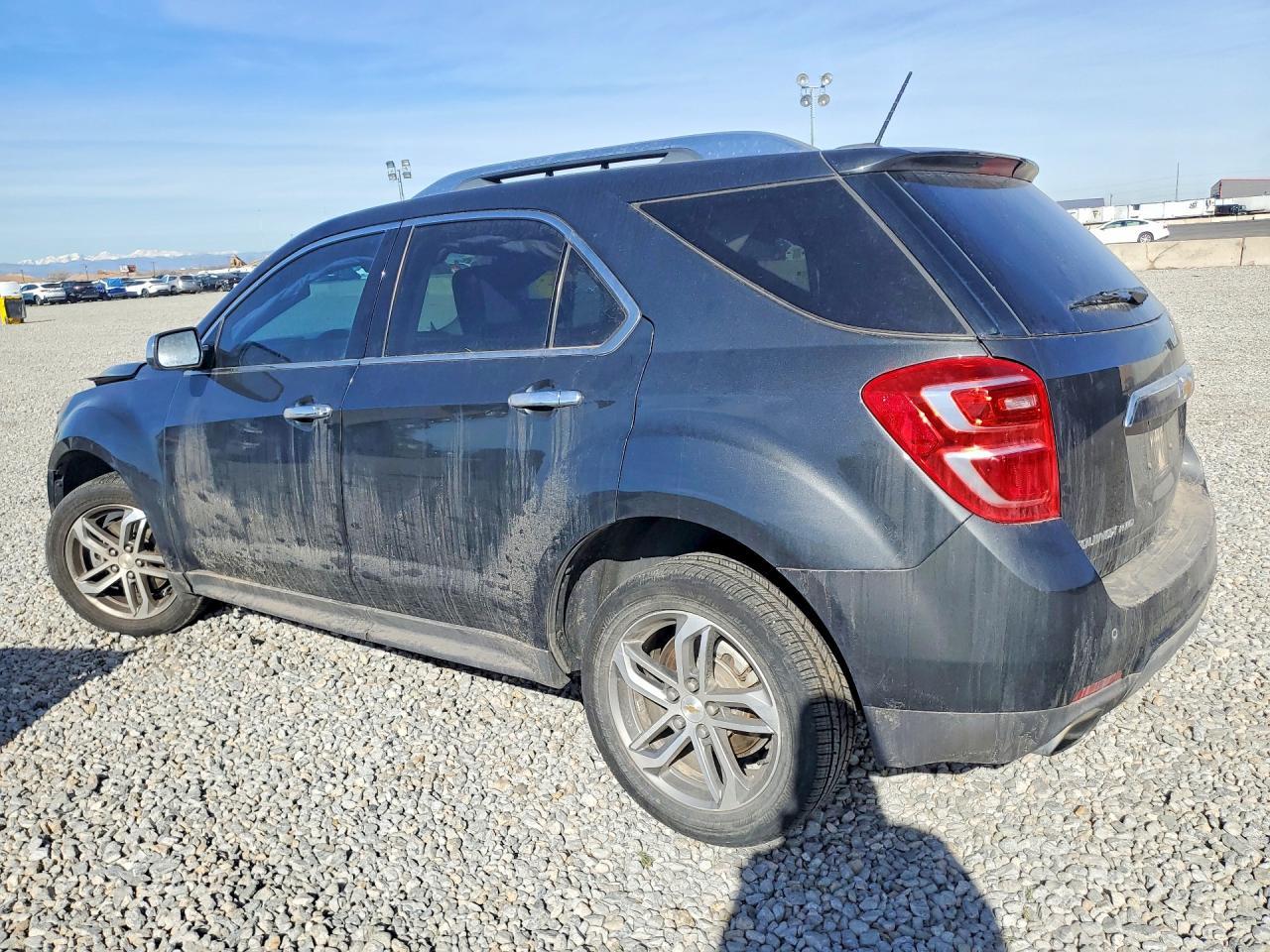 2017 Chevrolet Equinox Premier - Фото 2