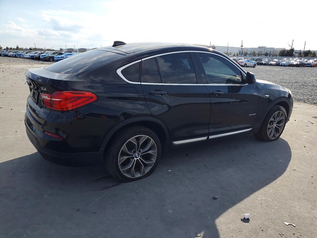 2018 BMW X4 xDrive28I - Фото 3