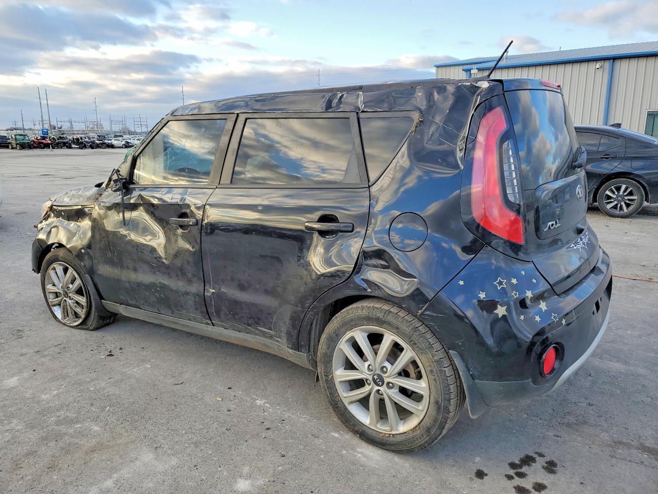 2017 Kia Soul + - Фото 2