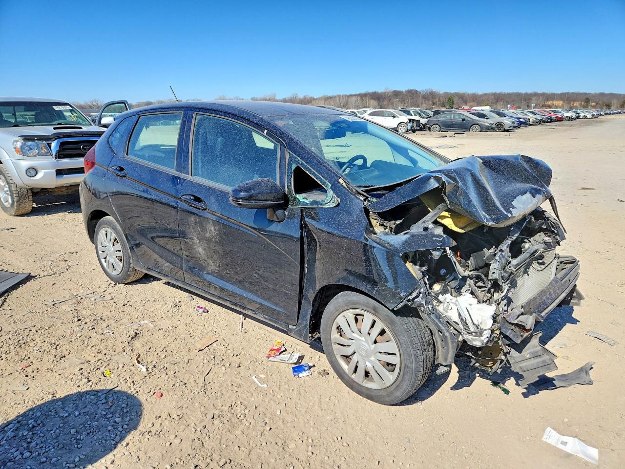 2017 Honda Fit Lx - Image 4