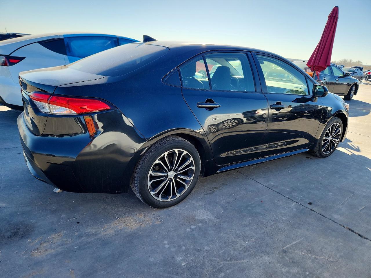 2020 Toyota Corolla Le - Фото 3