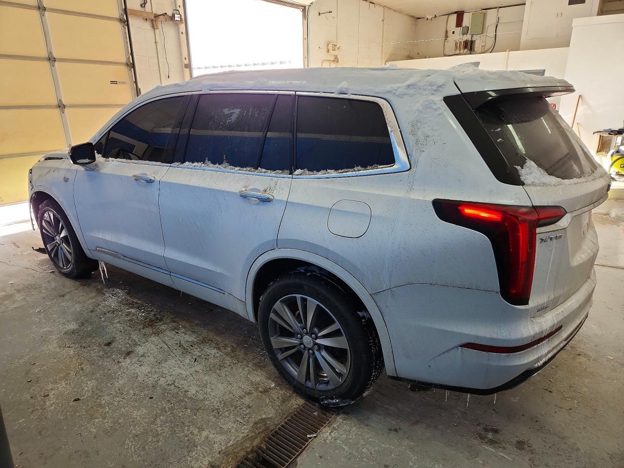 2022 Cadillac Xt6 Premium Luxury - Фото 2