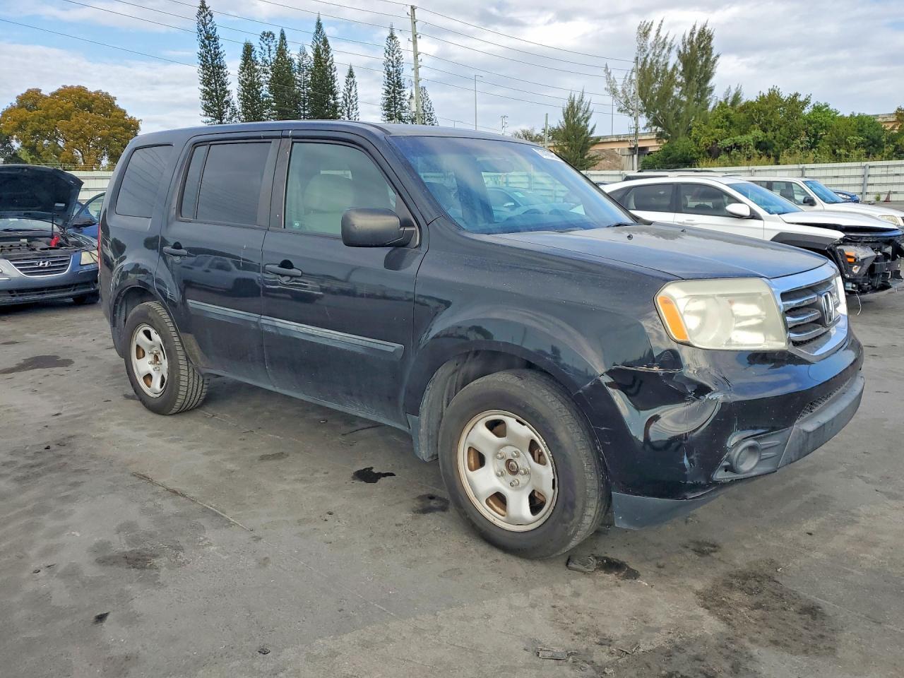 2012 Honda Pilot Lx - Image 4