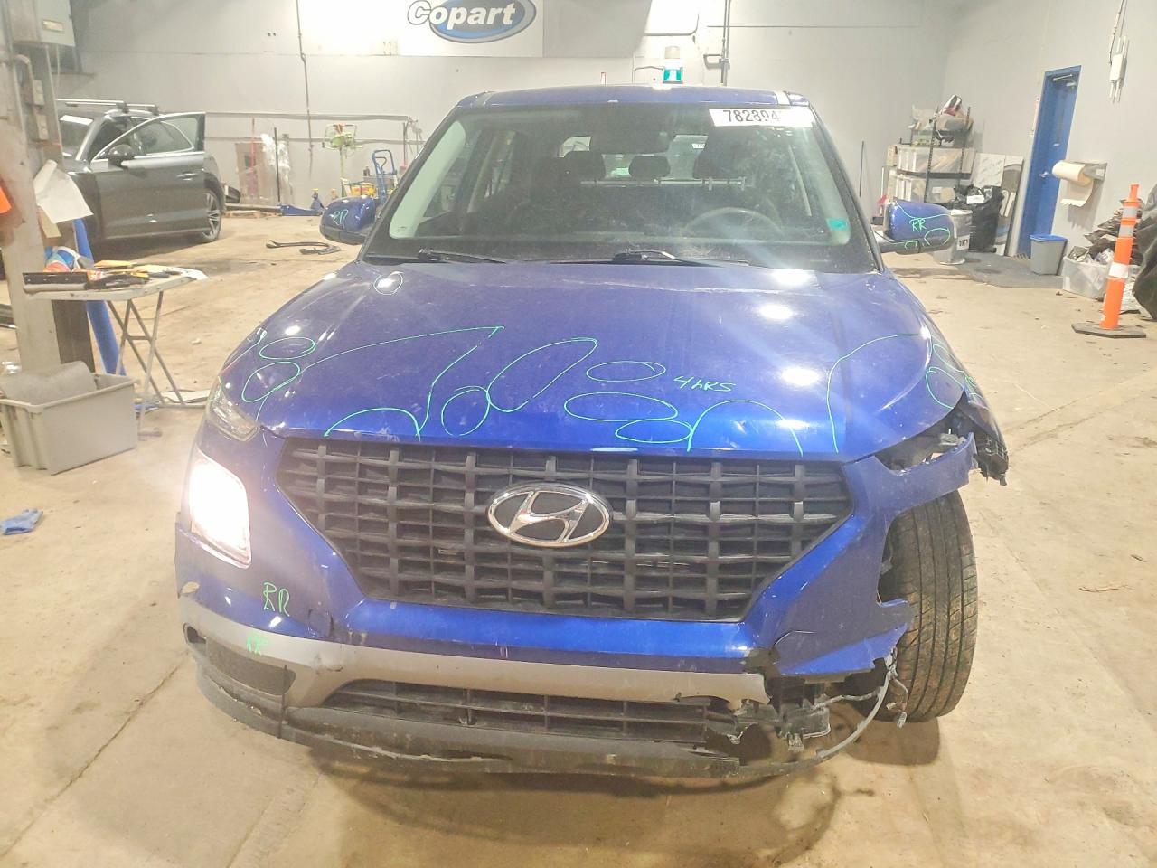 2022 Hyundai Venue Se - Фото 5