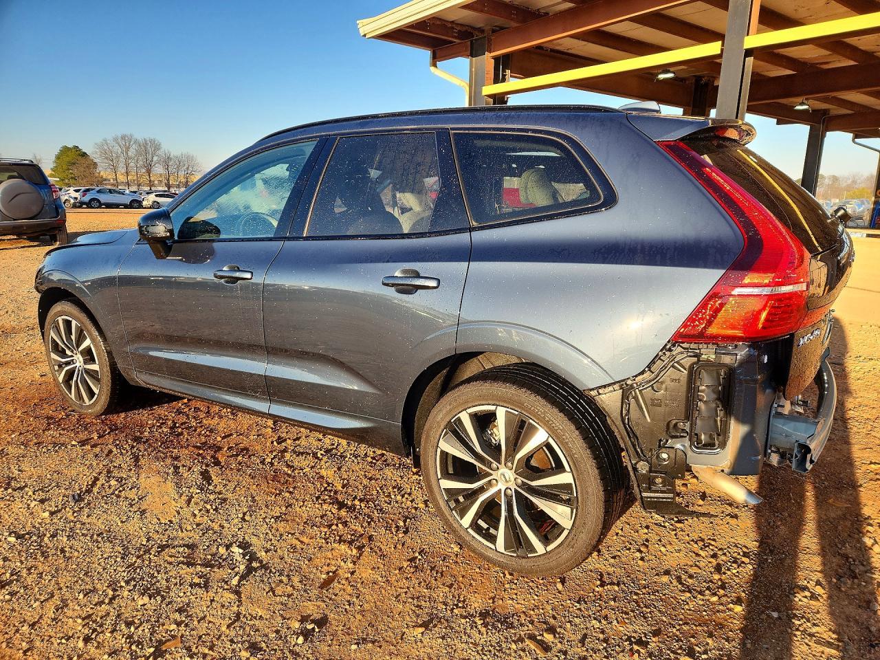 2025 Volvo Xc60 Plus - Фото 2