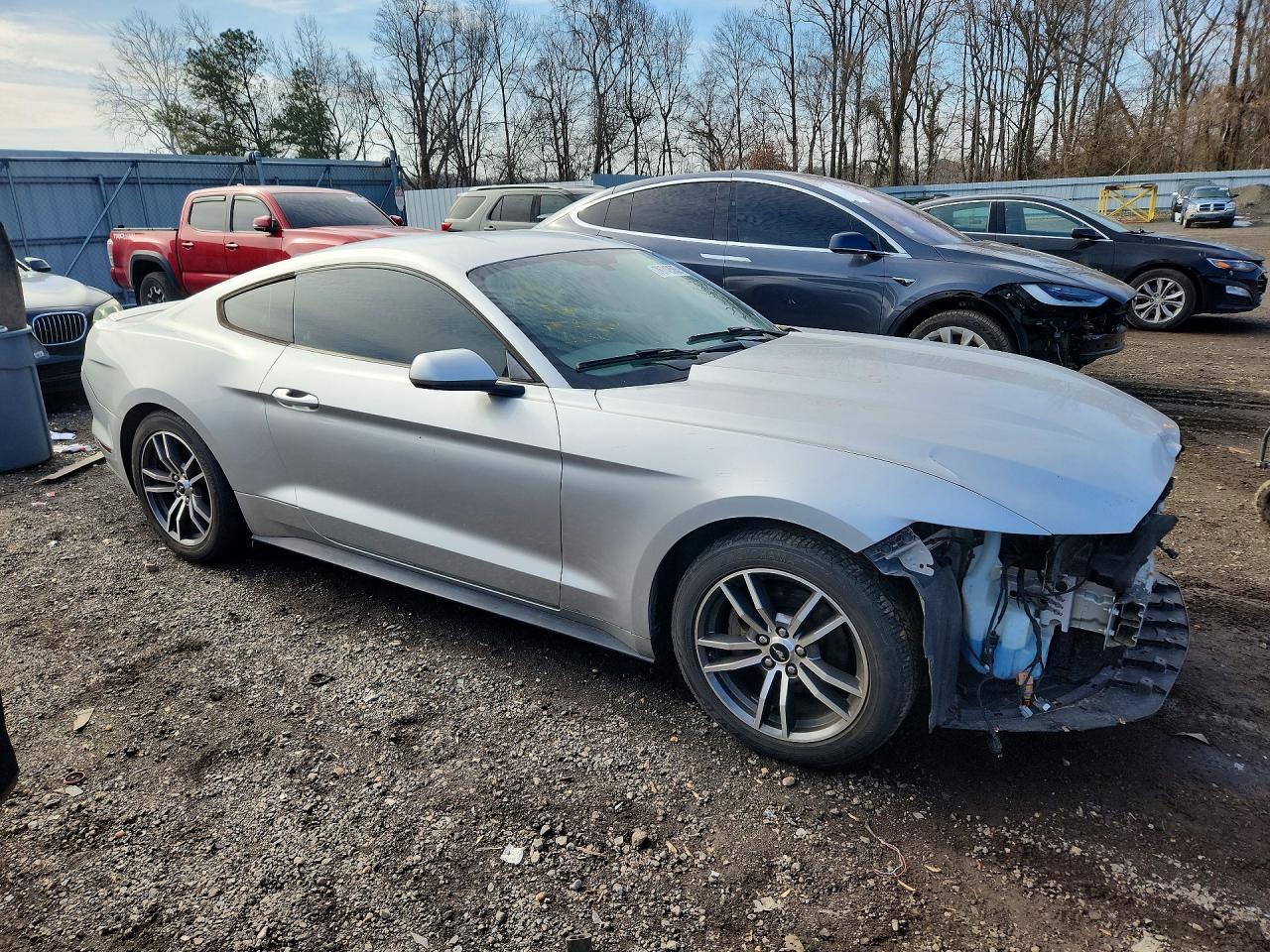 2016 Ford Mustang - Фото 4
