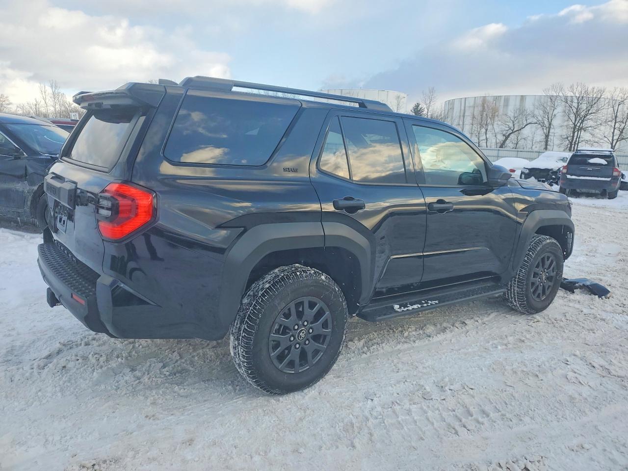 2025 Toyota 4Runner Sr5 - Image 3