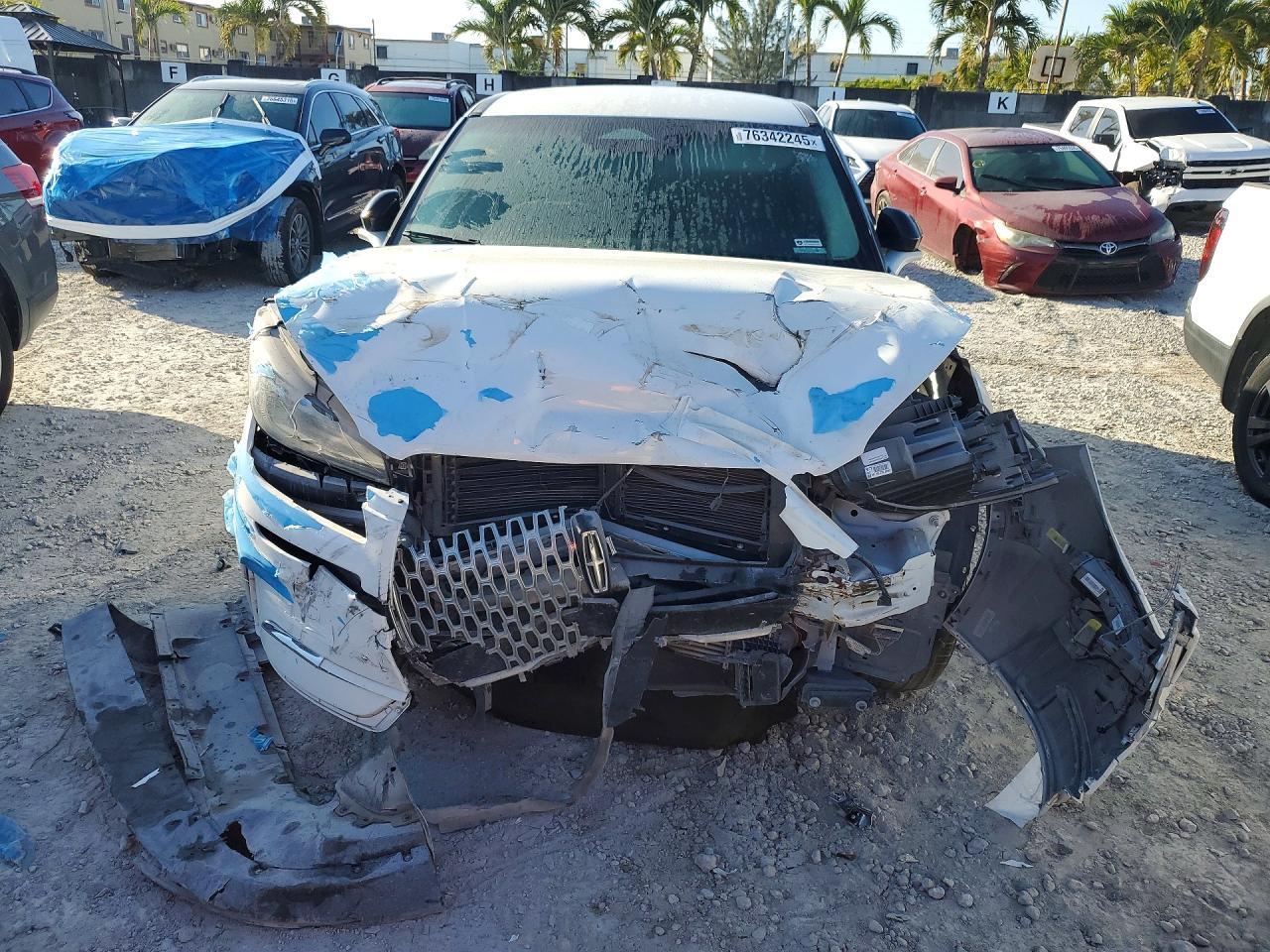 2023 Lincoln Corsair - Фото 5