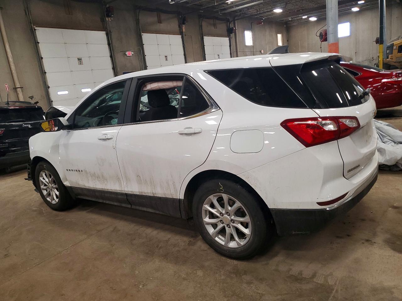 2021 Chevrolet Equinox Lt - Image 2