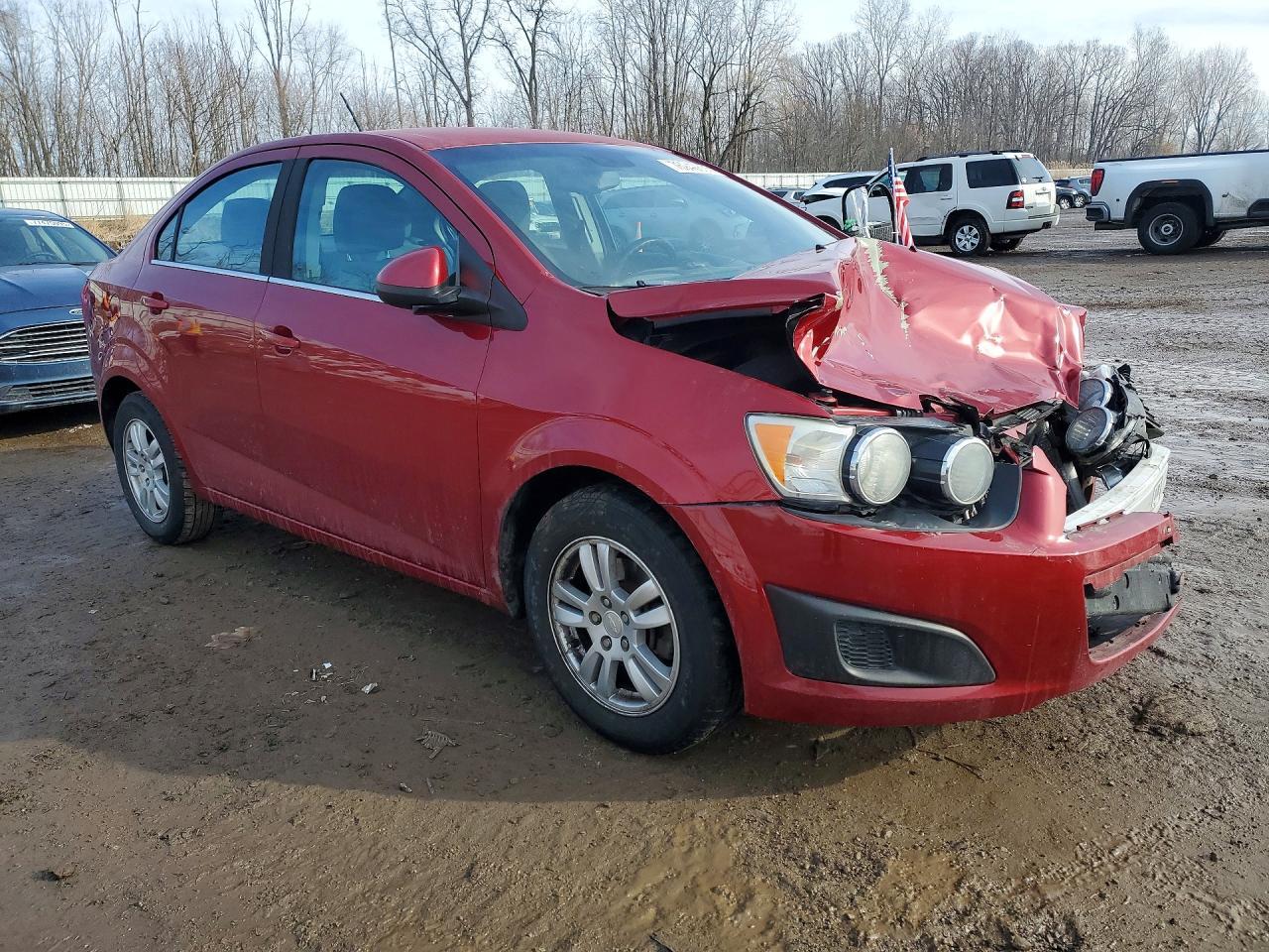 2013 Chevrolet Sonic Lt - Image 4